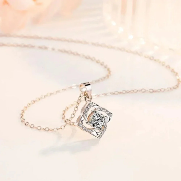 925 Sterling Silver Diamond Pendant Necklace - Picture 3 of 4